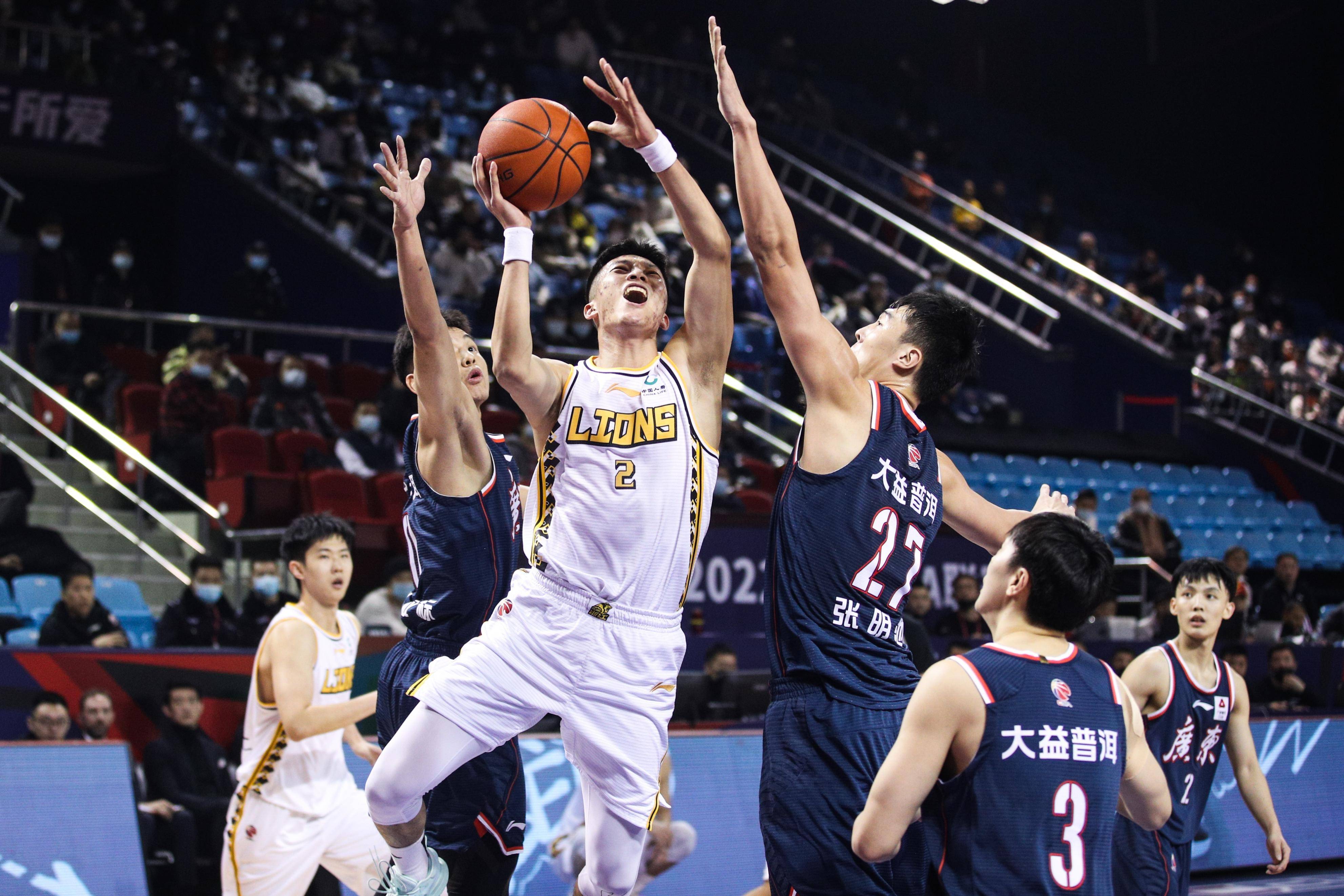 包含NBA总决赛转会期再迎强敌;广厦男篮队长鼓劲;主帅态度:信心回归;赛季目标并未改变的词条 包含NBA总决赛转会期再迎强敌;广厦男篮队长鼓劲;主帅态度:信心回归;赛季目标并未改变的词条