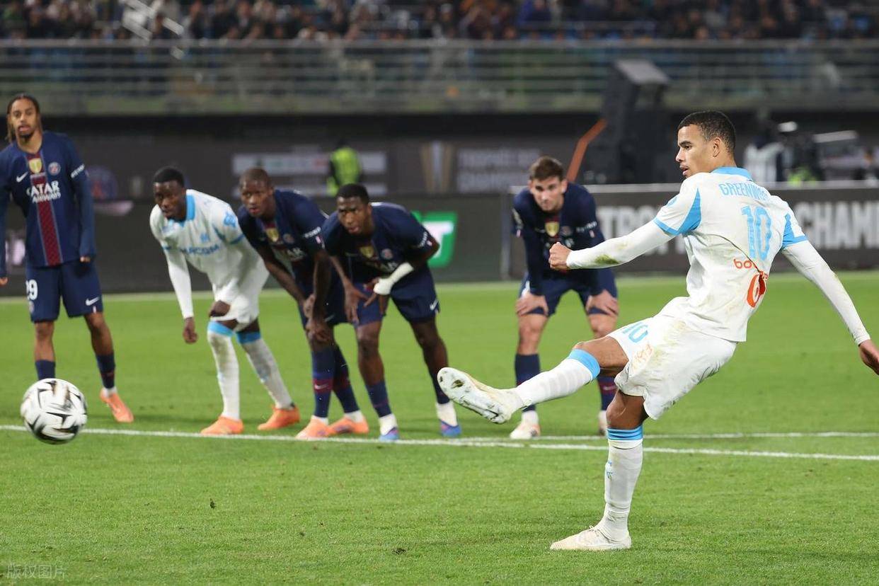 九游体育APP-包含赛前法国杯传出新动向；巴塞罗那内部沟通；管理层表态：底气十足；更衣室氛围转暖的词条